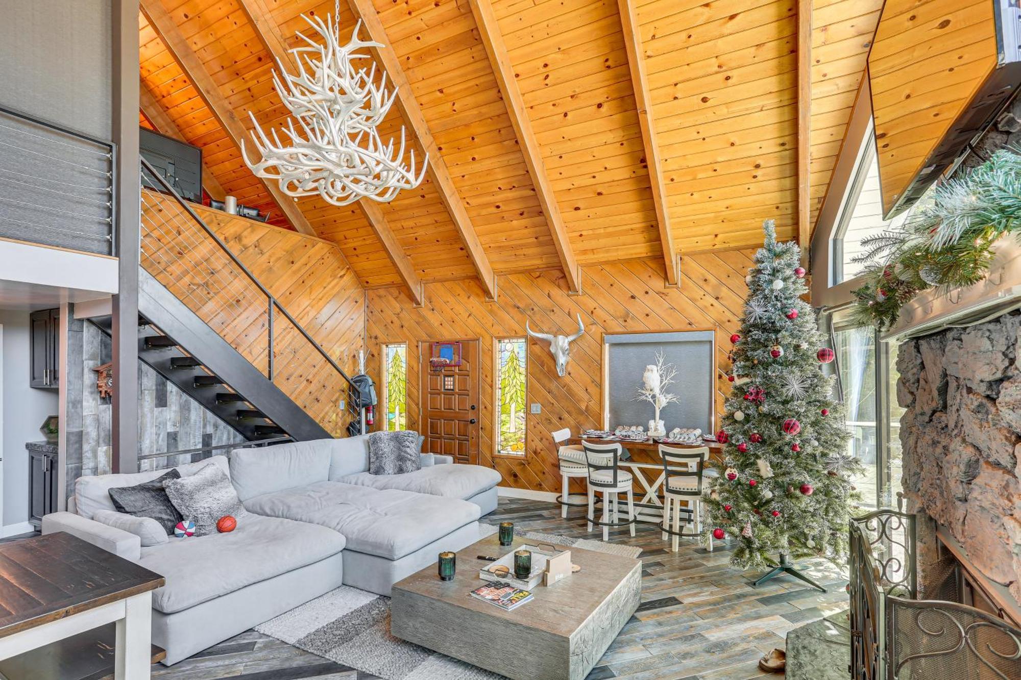 Lake Arrowhead Cabin With Hot Tub And Mountain Views! Екстериор снимка
