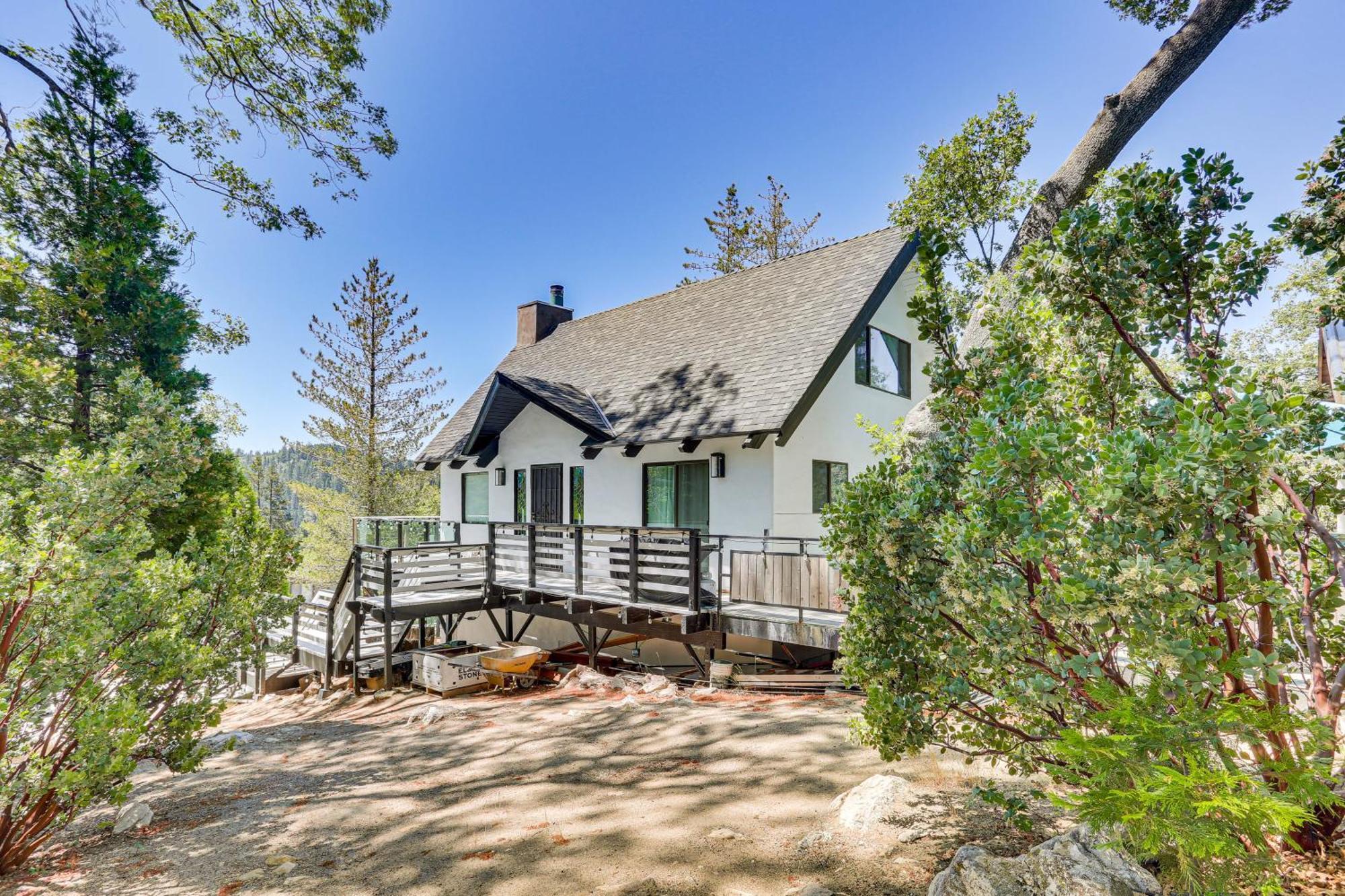 Lake Arrowhead Cabin With Hot Tub And Mountain Views! Екстериор снимка